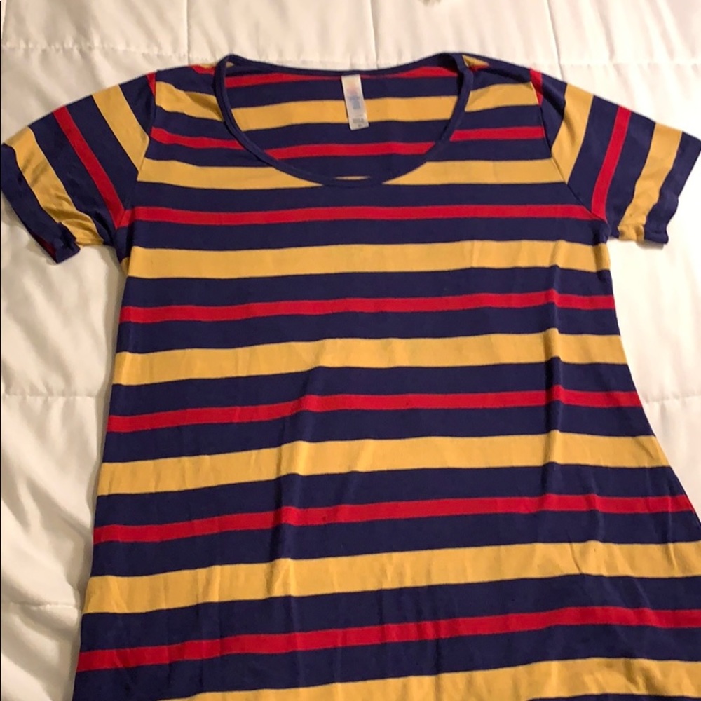 LuLaRoe shirt
